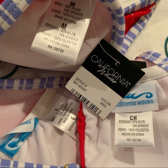 S M or L NWT California Waves USA Flag Stars Bikini Top Americana Keyhole Front - Picture 4 of 4